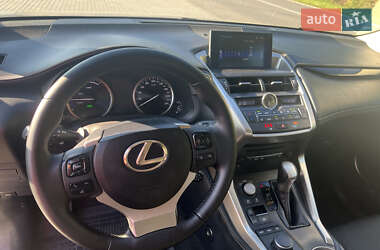 Внедорожник / Кроссовер Lexus NX 2016 в 