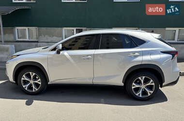 Внедорожник / Кроссовер Lexus NX 2017 в 