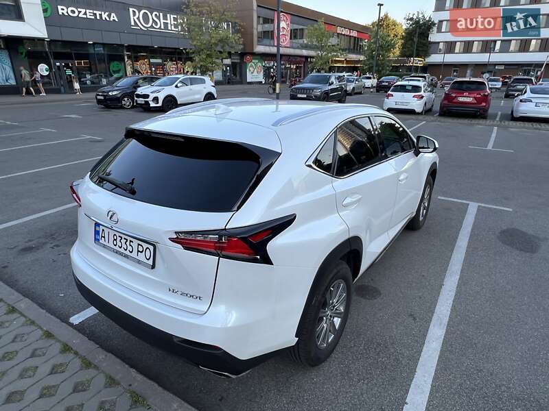 Внедорожник / Кроссовер Lexus NX 2015 в Киеве