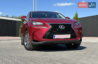 Внедорожник / Кроссовер Lexus NX 2015 в Тернополе