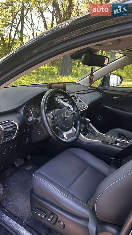 Внедорожник / Кроссовер Lexus NX 2021 в Черкассах