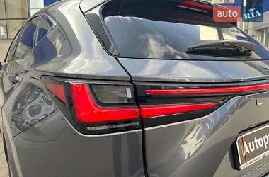 Внедорожник / Кроссовер Lexus NX 2022 в 
