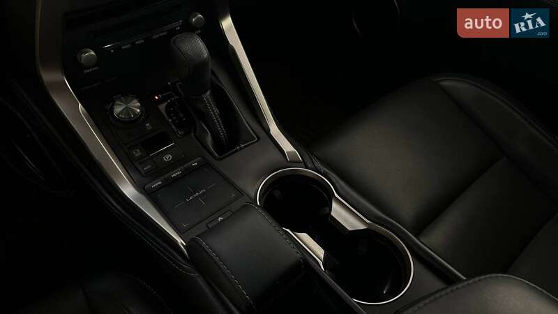 Позашляховик / Кросовер Lexus NX 2018 в Ужгороді фото 17 Позашляховик / Кросовер Lexus NX 2018 в Ужгороді