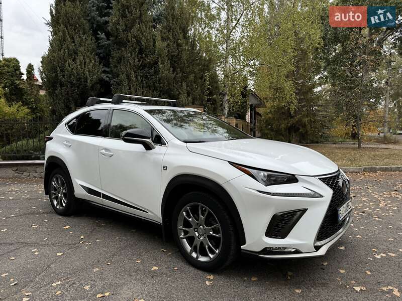 Позашляховик / Кросовер Lexus NX 2019 в Полтаві