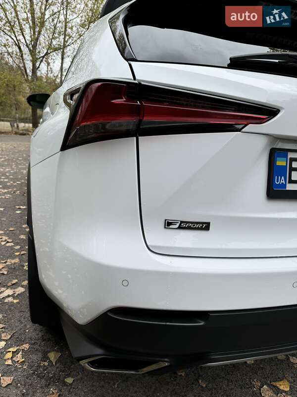 Позашляховик / Кросовер Lexus NX 2019 в Полтаві