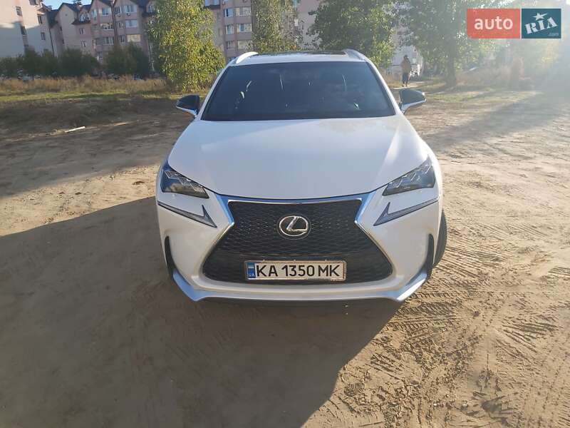 Lexus NX 2015
