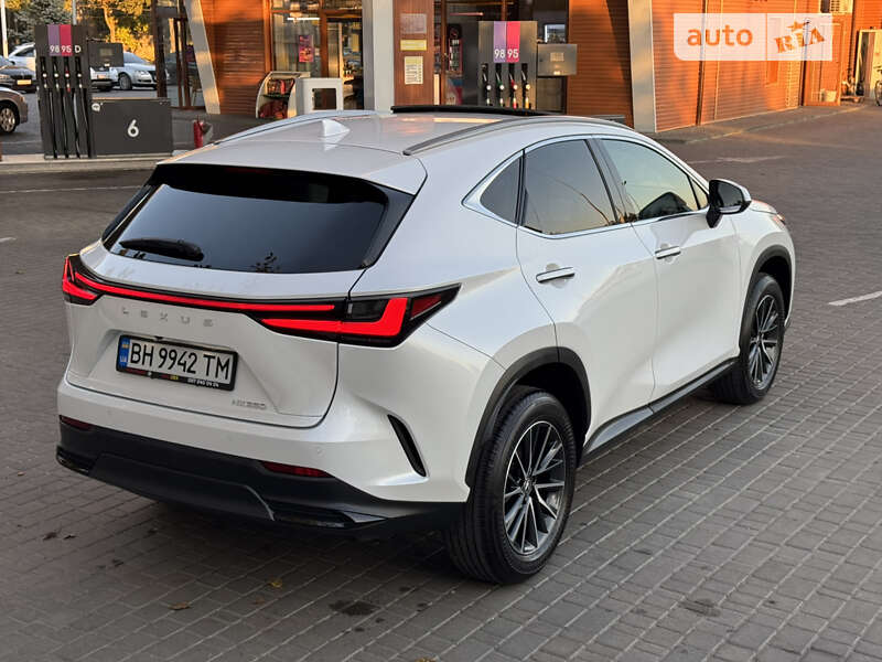 Позашляховик / Кросовер Lexus NX 2022 в Одесі