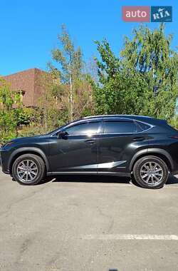 Внедорожник / Кроссовер Lexus NX 2019 в 