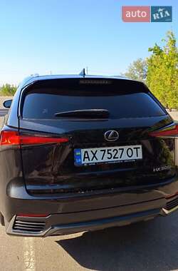 Внедорожник / Кроссовер Lexus NX 2019 в 