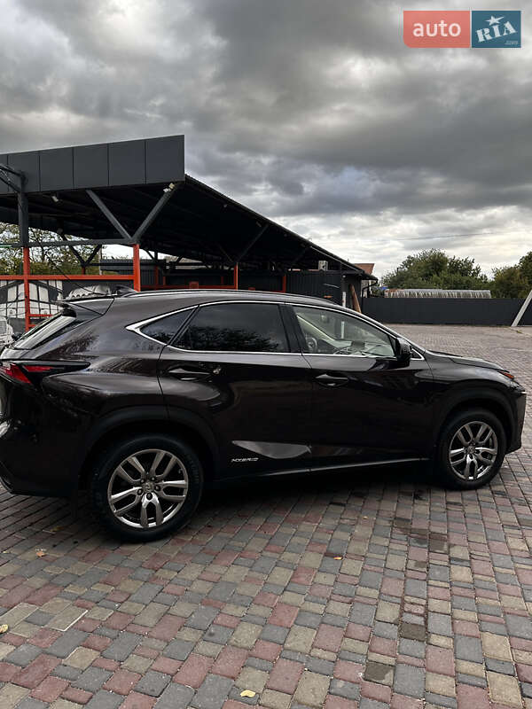 Внедорожник / Кроссовер Lexus NX 2014 в Смеле фото 8 Внедорожник / Кроссовер Lexus NX 2014 в Смеле