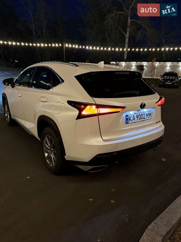 Внедорожник / Кроссовер Lexus NX 2020 в Киеве