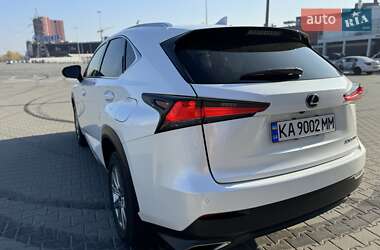 Внедорожник / Кроссовер Lexus NX 2020 в 