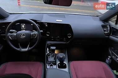 Внедорожник / Кроссовер Lexus NX 2023 в 