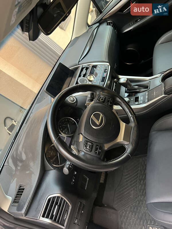 Внедорожник / Кроссовер Lexus NX 2019 в Одессе фото 4 Внедорожник / Кроссовер Lexus NX 2019 в Одессе