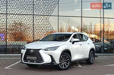 Позашляховик / Кросовер Lexus NX 2023 в Києві