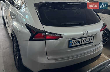 Внедорожник / Кроссовер Lexus NX 2016 в 