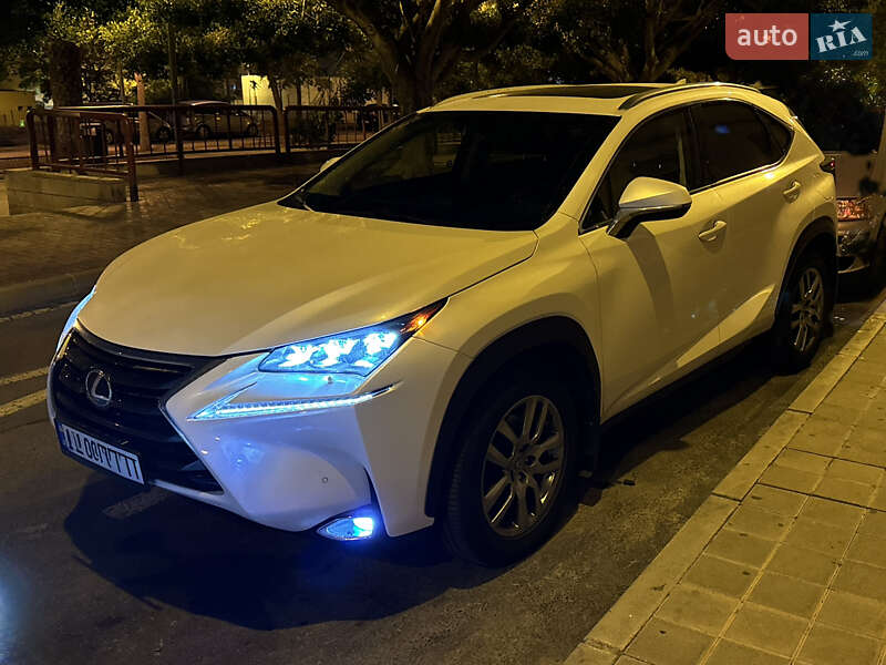 Внедорожник / Кроссовер Lexus NX 2016 в 