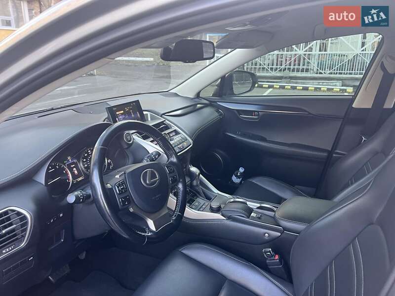 Внедорожник / Кроссовер Lexus NX 2016 в Днепре фото 15 Внедорожник / Кроссовер Lexus NX 2016 в Днепре