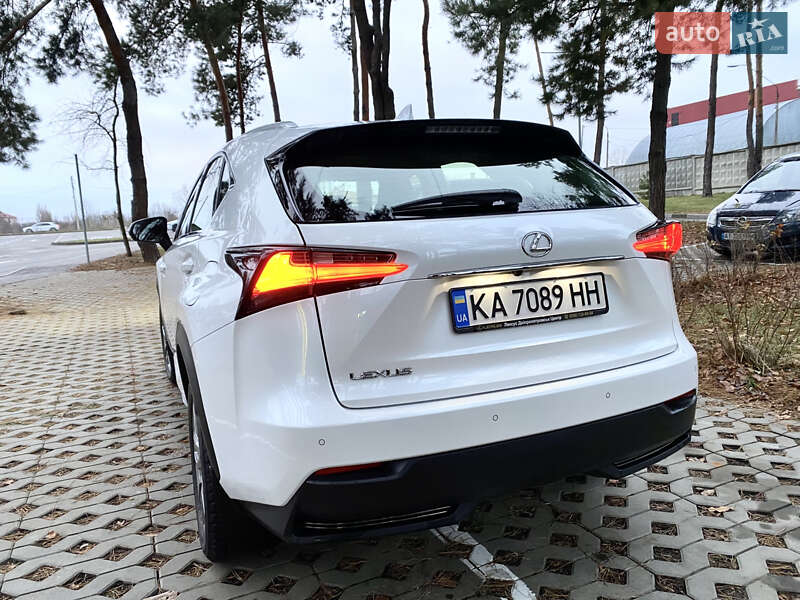 Внедорожник / Кроссовер Lexus NX 2015 в Киеве