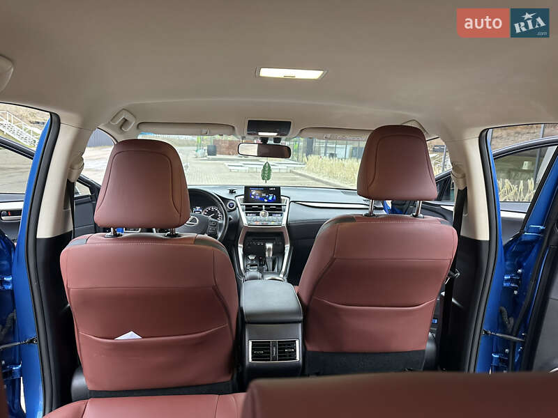 Позашляховик / Кросовер Lexus NX 2016 в Одесі