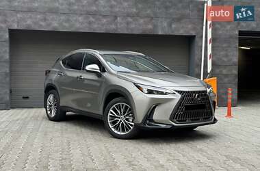 Позашляховик / Кросовер Lexus NX 2022 в Києві