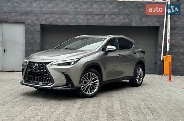 Позашляховик / Кросовер Lexus NX 2022 в Києві