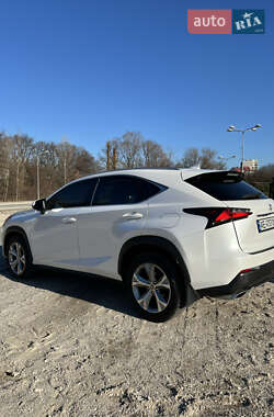 Внедорожник / Кроссовер Lexus NX 2017 в 