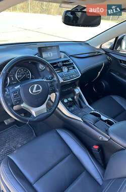Внедорожник / Кроссовер Lexus NX 2017 в 