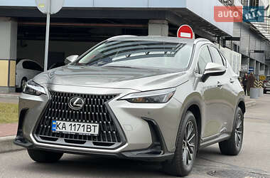 Позашляховик / Кросовер Lexus NX 2022 в Києві