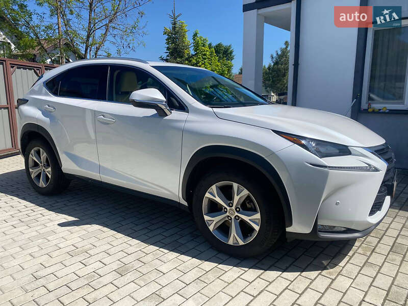 Внедорожник / Кроссовер Lexus NX 2017 в Киеве