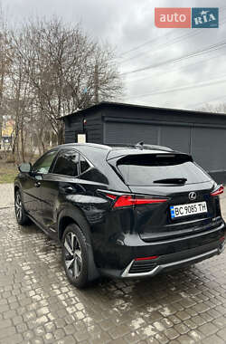 Внедорожник / Кроссовер Lexus NX 2018 в 