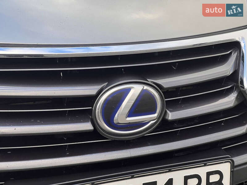 Позашляховик / Кросовер Lexus NX 2015 в Києві