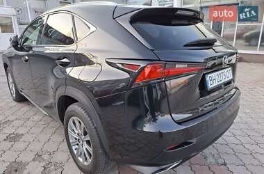 Внедорожник / Кроссовер Lexus NX 2020 в 