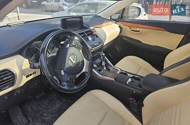 Внедорожник / Кроссовер Lexus NX 2018 в 