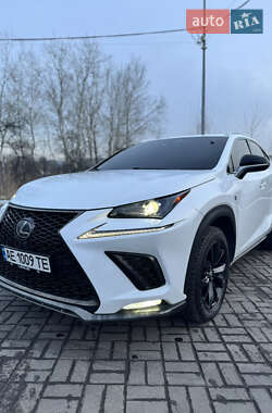 Внедорожник / Кроссовер Lexus NX 2017 в 