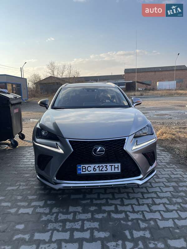 Позашляховик / Кросовер Lexus NX 2020 в Львові