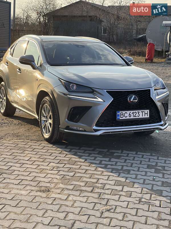 Позашляховик / Кросовер Lexus NX 2020 в Львові
