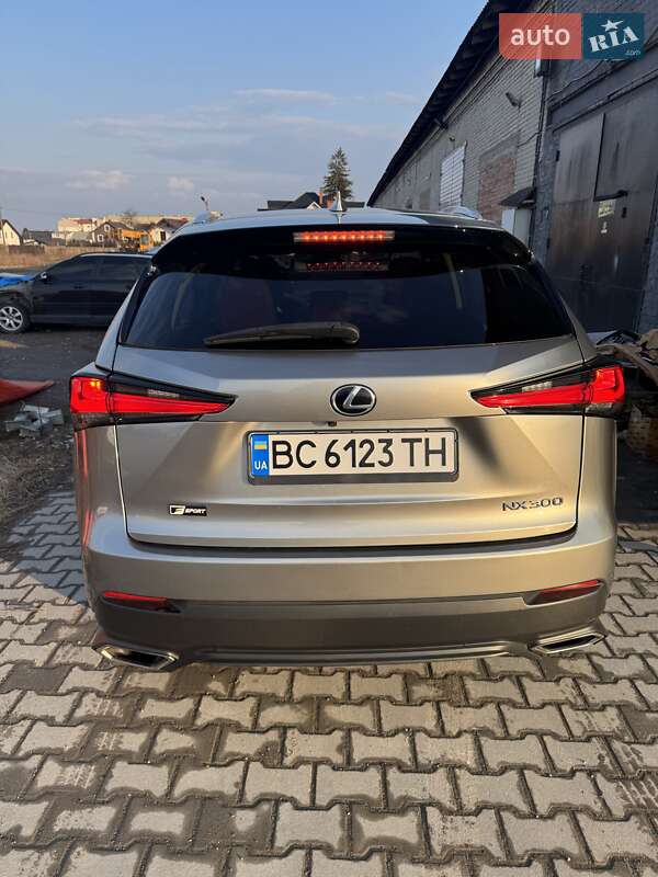 Позашляховик / Кросовер Lexus NX 2020 в Львові