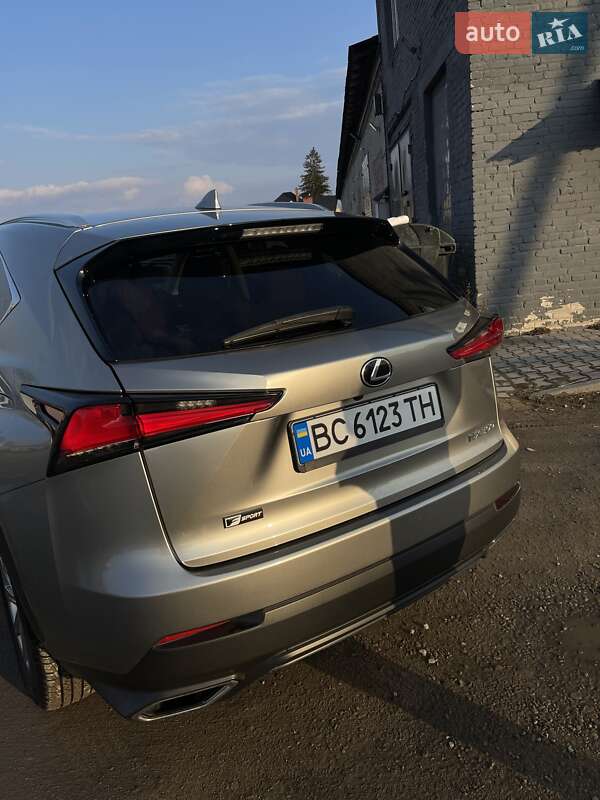 Позашляховик / Кросовер Lexus NX 2020 в Львові