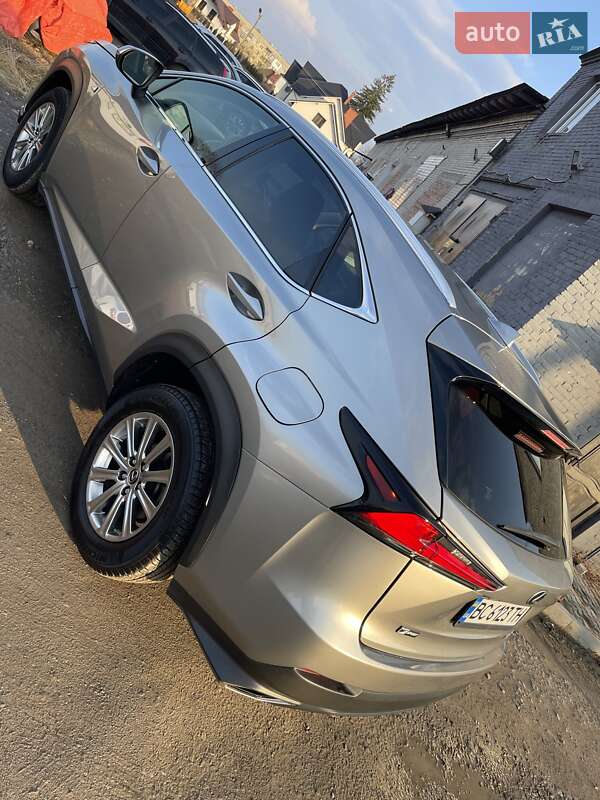 Позашляховик / Кросовер Lexus NX 2020 в Львові