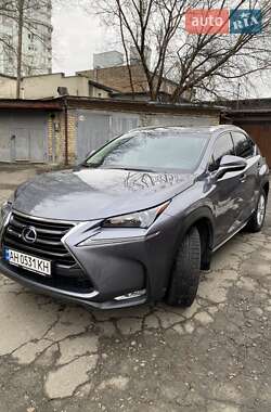 Позашляховик / Кросовер Lexus NX 2016 в Києві