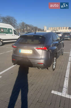 Внедорожник / Кроссовер Lexus NX 2015 в 