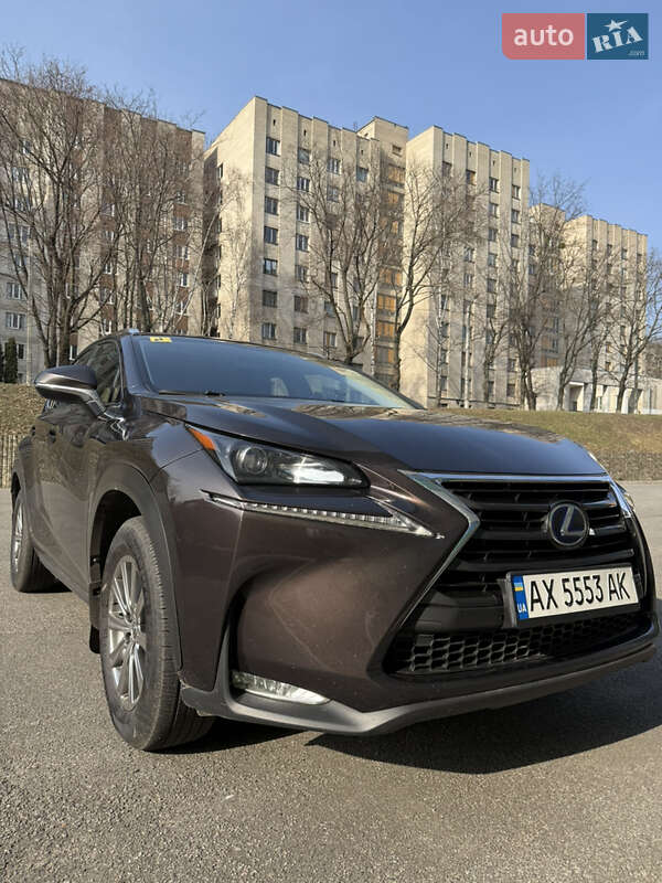 Внедорожник / Кроссовер Lexus NX 2015 в Харькове