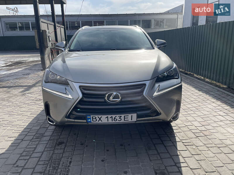Внедорожник / Кроссовер Lexus NX 2016 в 
