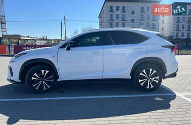 Внедорожник / Кроссовер Lexus NX 2018 в 