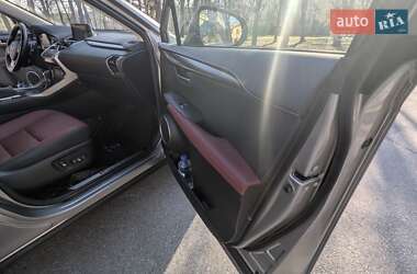 Позашляховик / Кросовер Lexus NX 2019 в 