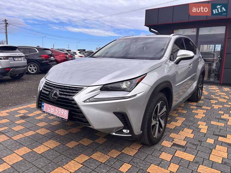 Внедорожник / Кроссовер Lexus NX 2018 в Львове
