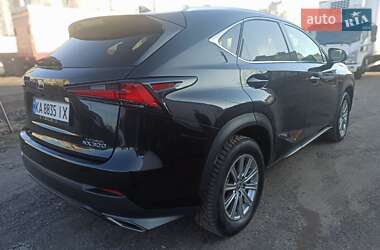 Внедорожник / Кроссовер Lexus NX 2019 в 