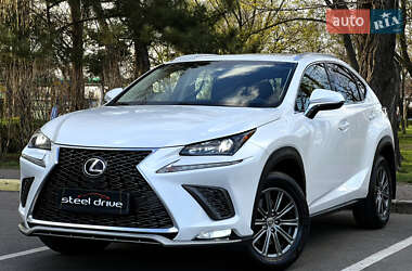 Внедорожник / Кроссовер Lexus NX 2015 в 