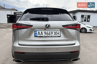 Позашляховик / Кросовер Lexus NX 2017 в 